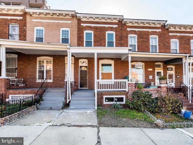 2923 W Lanvale St in Baltimore, MD - Building Photo - Building Photo