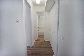 11402 Cherry Hill Rd in Beltsville, MD - Foto de edificio - Building Photo