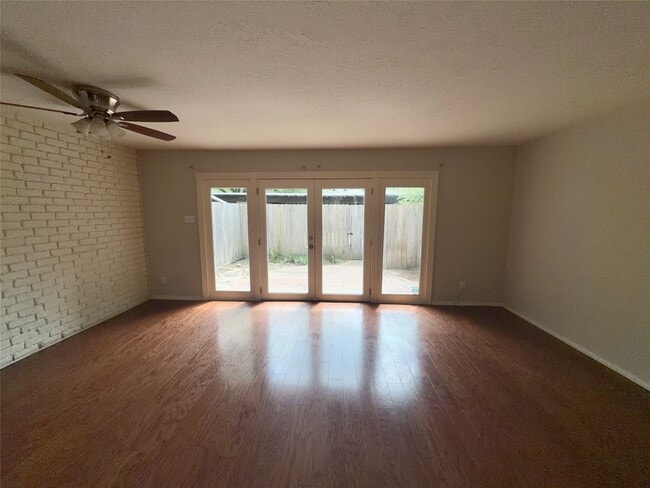 property at 12959 Trail Hollow Dr