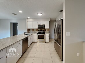 3049 Ainsworth Ave in Spring Hill, FL - Building Photo - Building Photo