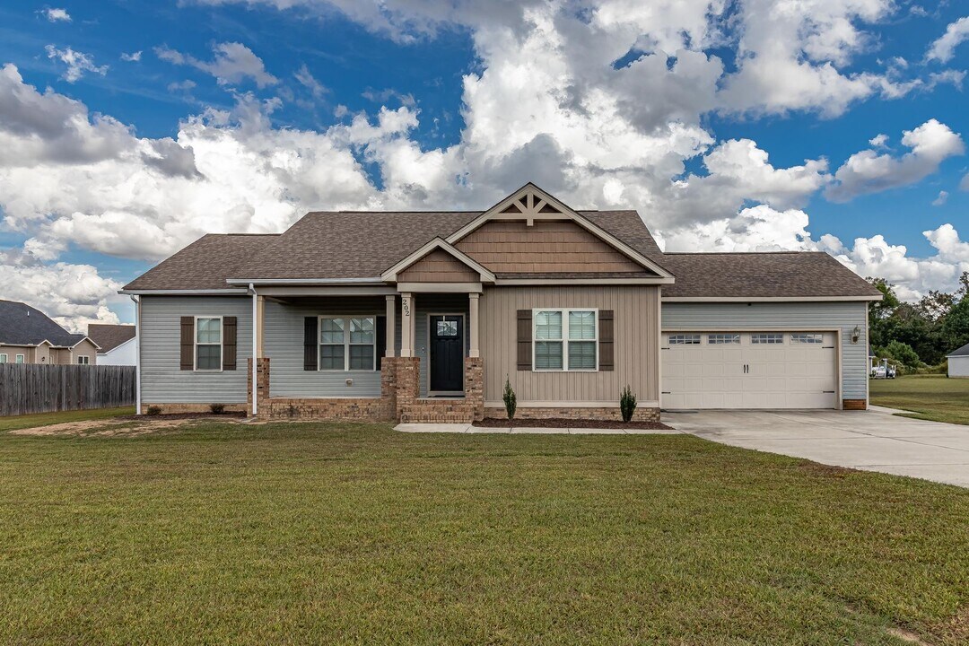 202 Northfield Dr in Goldsboro, NC - Building Photo