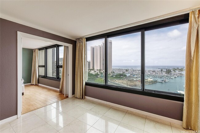 1650 Ala Moana Blvd, Unit 1501F in Honolulu, HI - Building Photo - Building Photo