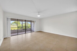 433 Piedmont J in Delray Beach, FL - Building Photo - Building Photo