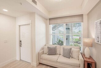 7885 Mahogany Run Ln in Naples, FL - Foto de edificio - Building Photo