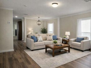2725 Vindale St in Pine Hills, FL - Building Photo - Building Photo