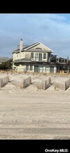 50 East End Walk in Bay Shore, NY - Building Photo - Building Photo