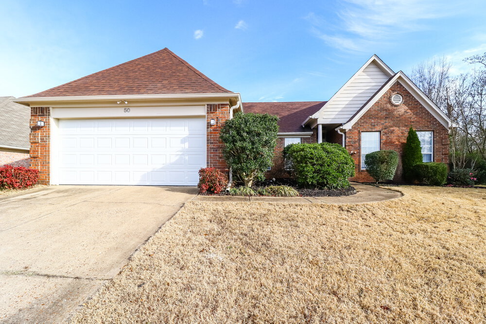 50 Lakewood Dr in Oakland, TN - Building Photo