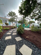 710 S Federal Hwy in Lake Worth Beach, FL - Building Photo - Building Photo