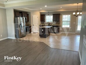 1561 Kestrel Dr in Clarksville, TN - Building Photo - Building Photo