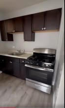 5906 W Huron St, Unit 2 in Chicago, IL - Foto de edificio - Building Photo