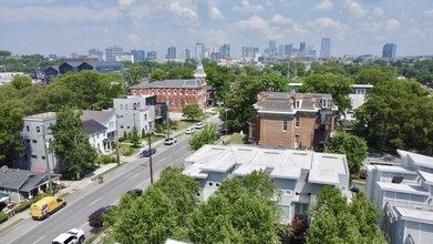 1240 2nd Ave S in Nashville, TN - Building Photo - Building Photo