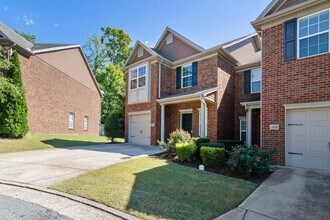 1030 Ashmore Dr in Nashville, TN - Foto de edificio - Building Photo