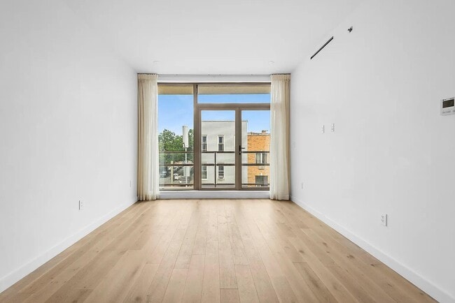 property at 373 Palmetto St