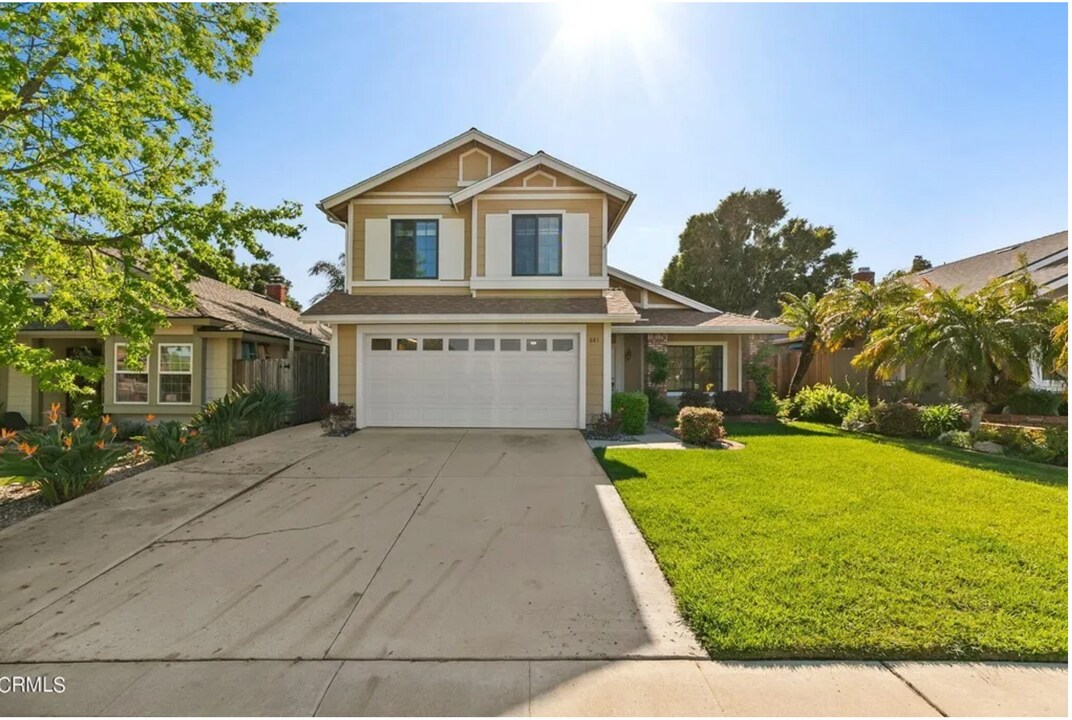 681 Topeka Ave in Ventura, CA - Building Photo