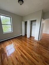246 Roseville Ave, Unit 3D in Newark, NJ - Foto de edificio - Building Photo