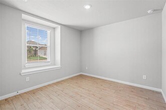 1345 Water Canna Dr in Justin, TX - Building Photo - Building Photo