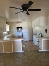 324 Monroe St NE in Albuquerque, NM - Building Photo - Building Photo