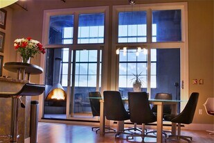 4100 Forest Park Ave in St. Louis, MO - Building Photo