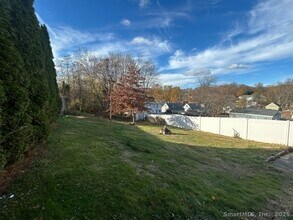 755 Old Town Rd in Bridgeport, CT - Building Photo - Building Photo