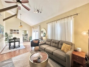 4318 Eigel St in Houston, TX - Building Photo - Building Photo