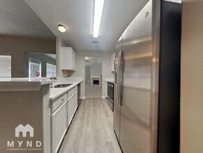 983 Oak Lynn Dr in Willis, TX - Building Photo - Building Photo
