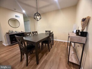 180 Valley Stream Cir in Chesterbrook, PA - Building Photo - Building Photo