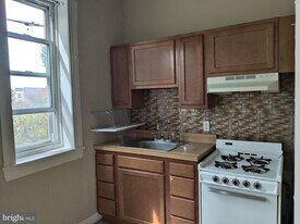 3639 Spring Garden St in Philadelphia, PA - Building Photo
