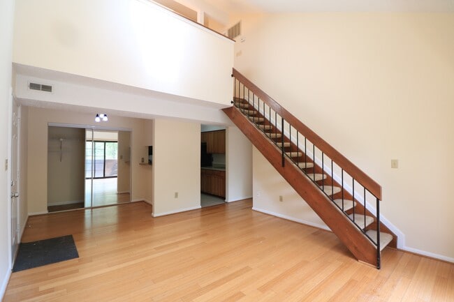 1639 Carriage House Terrace