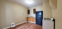 1006 N Hickory St photo'