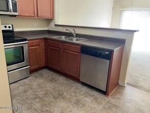 402 Glenhaven Ln in Jacksonville, NC - Building Photo - Building Photo