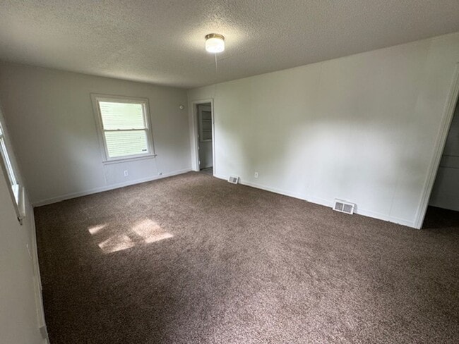 4532 Weisser Park Ave in Fort Wayne, IN - Building Photo - Building Photo