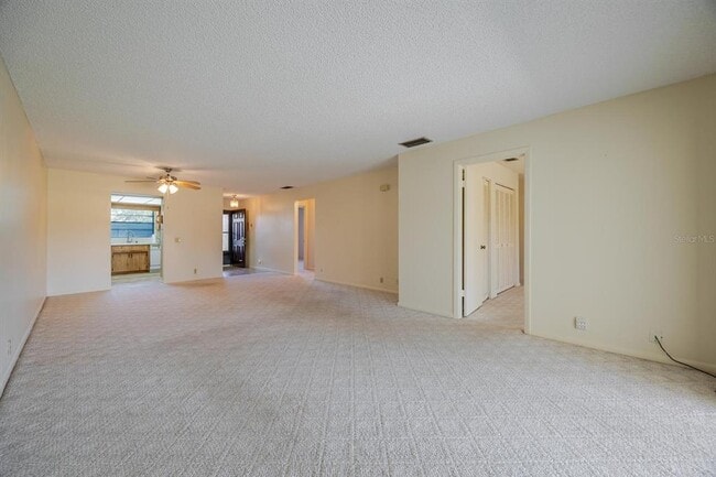 2284 Firestone Pl in Winter Haven, FL - Building Photo - Building Photo