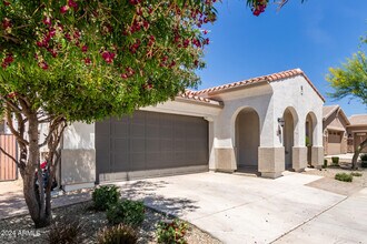 9746 E Tumbleweed Ave in Mesa, AZ - Building Photo - Building Photo