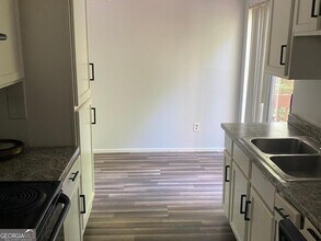 5814 Par Four Ct in Stonecrest, GA - Building Photo - Building Photo