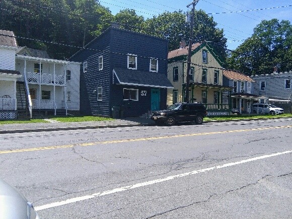 57 west Bridge street catskill ny in Catskill, NY - Building Photo - Building Photo