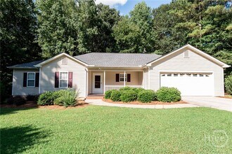 105 Fox Hall Trail in Athens, GA - Building Photo - Building Photo