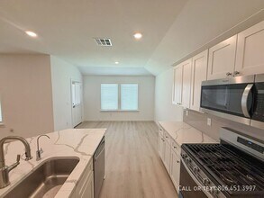 10511 Bangor Ave in Lubbock, TX - Building Photo - Building Photo
