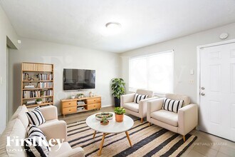 2910 Heatherlea Dr in Indianapolis, IN - Building Photo - Building Photo