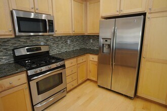 1179 Kassel Terrace in Sunnyvale, CA - Building Photo - Building Photo