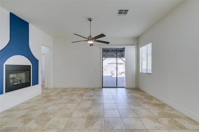 280 Via Di Citta Dr in Henderson, NV - Foto de edificio - Building Photo