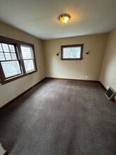 4022 Weisser Park Ave in Fort Wayne, IN - Building Photo - Building Photo