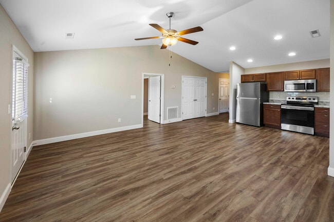 5354 Dover Springs Way, Unit 5354 Dover Springs Way in Knoxville, TN - Building Photo - Building Photo