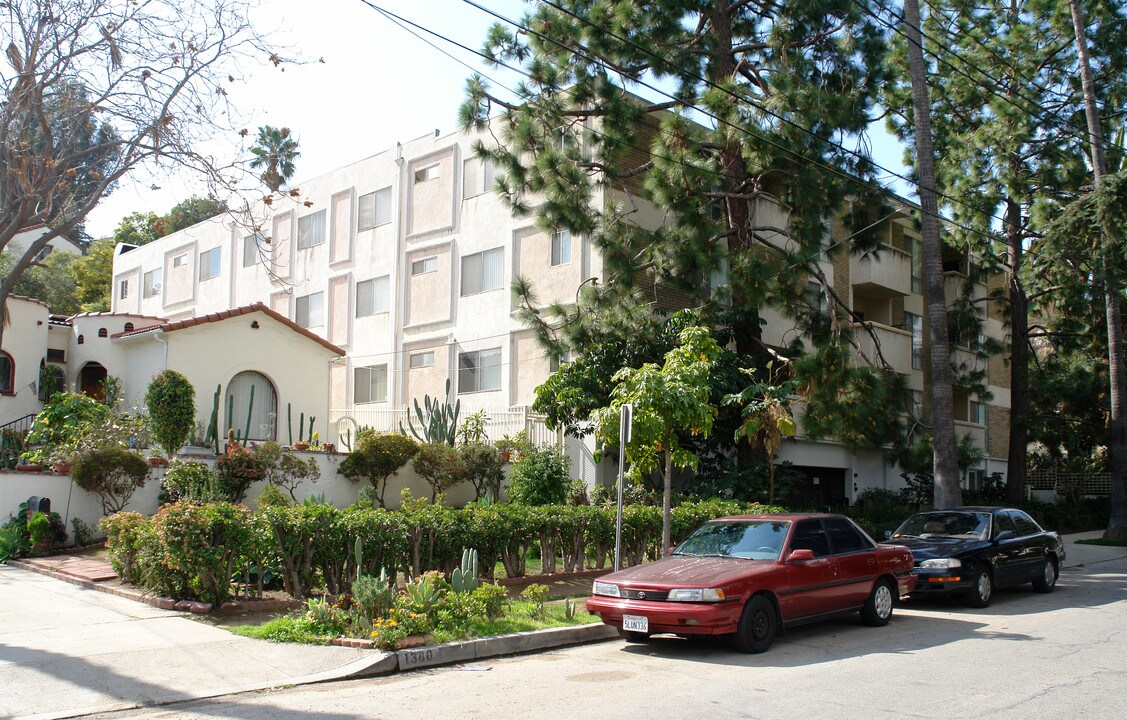 1378 Hilda Ave in Glendale, CA - Building Photo