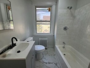 539 Scotland Rd, Unit 201 in Orange, NJ - Building Photo - Building Photo