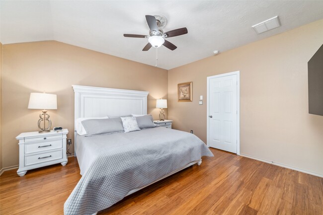 property at 203 W Stedhill Loop