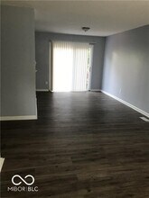 9444 English Oak Dr in Indianapolis, IN - Building Photo - Building Photo