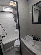 125 NE 184th Terrace in Miami, FL - Building Photo - Building Photo