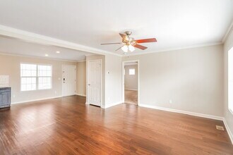 2003 Vancroft Cir in Spring Hill, TN - Building Photo - Building Photo