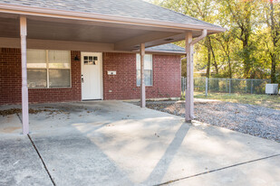 703 W 8th St, Unit 703 Apartments