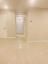 3134 Stoney Creek Rd in Norristown, PA - Building Photo - Building Photo